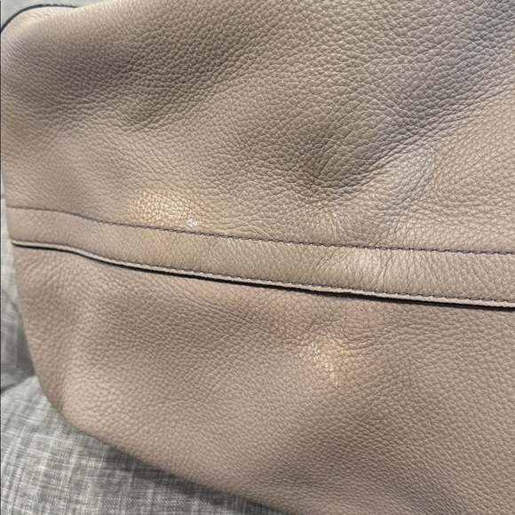 Tory Burch Bag Half Moon Taupe Tote - Picture 16 of 17